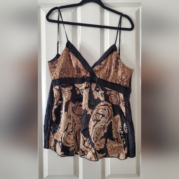 Polyester Top 🌟 - Picture 1 of 7